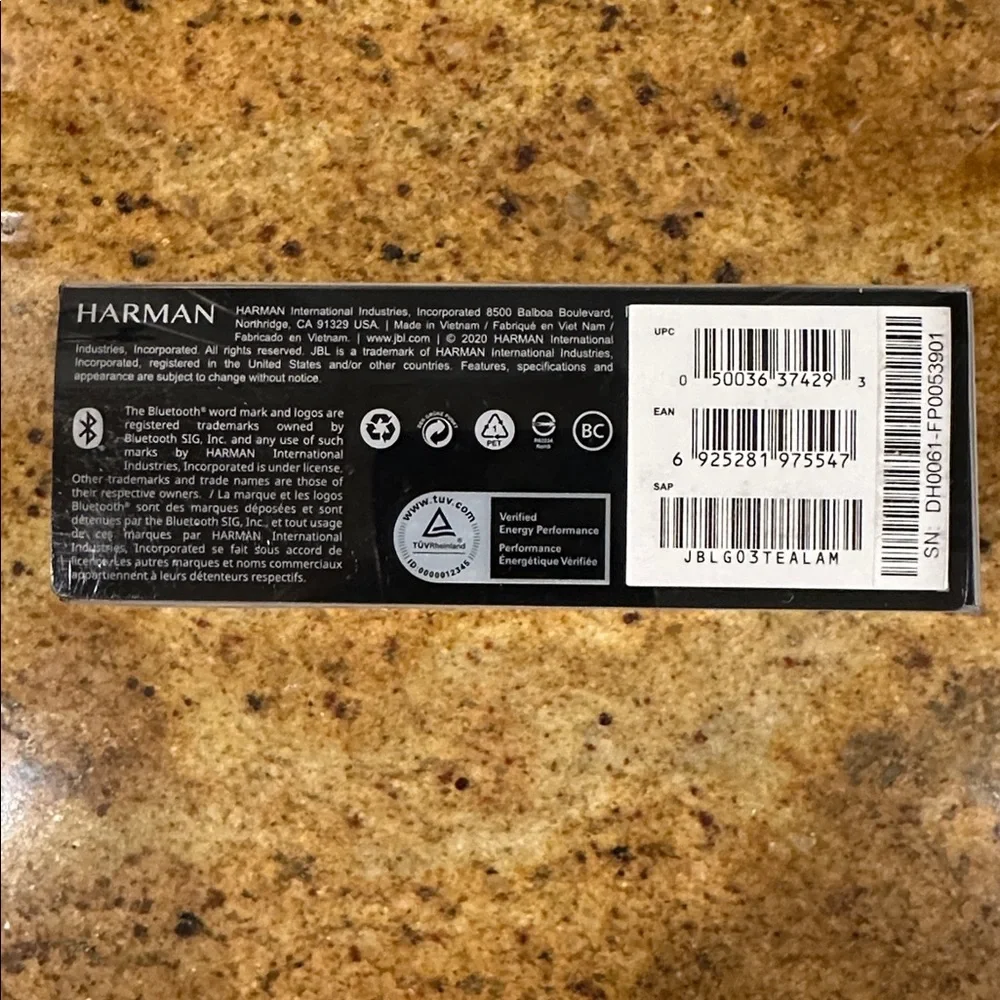 JBL GO 3 WATERPROOF BLUETOOTH PORTABLE GRAB AND GO SPEAKER IN TEAL - Picture 9 of 9